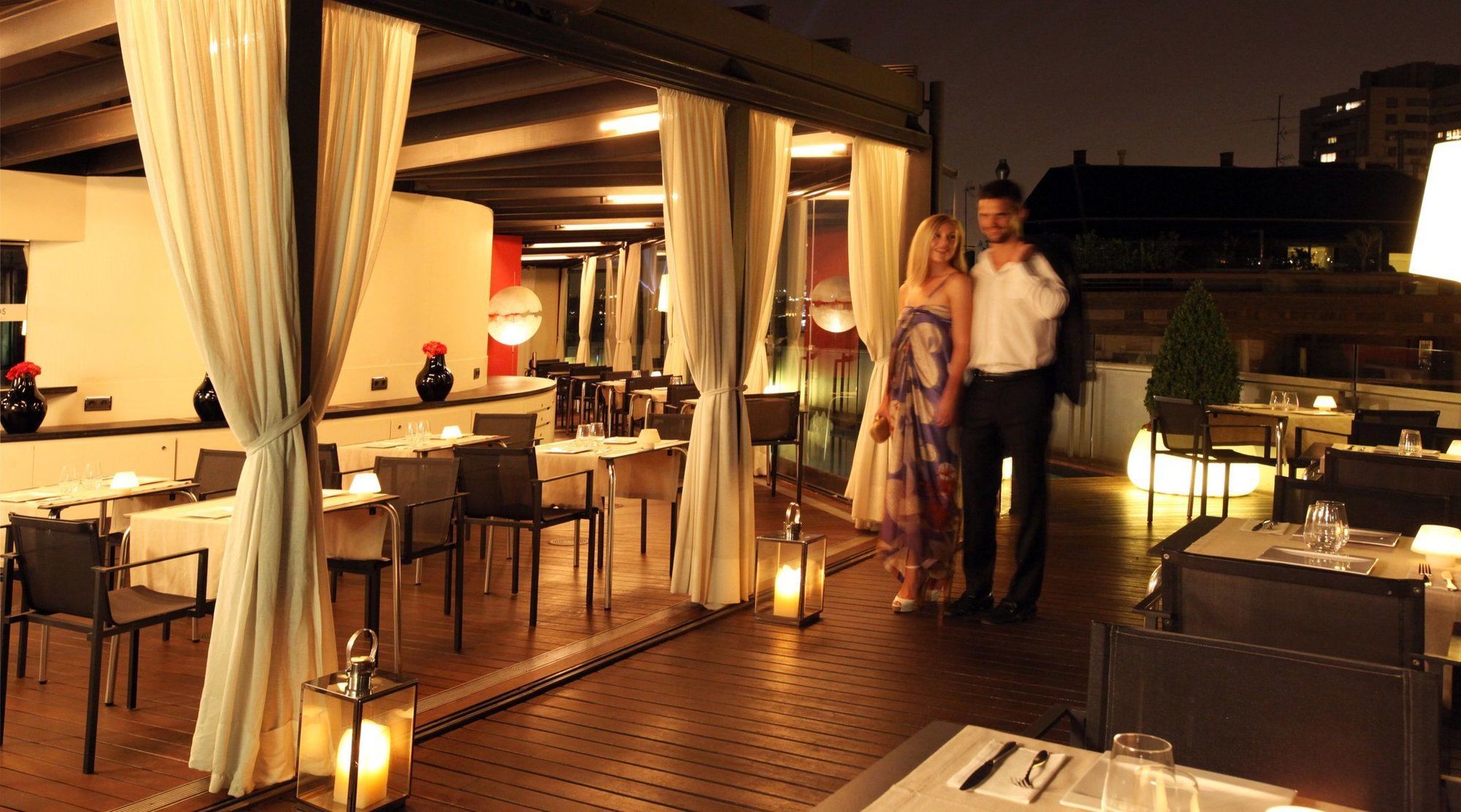 Cram Hotel Barcelona Restaurang bild